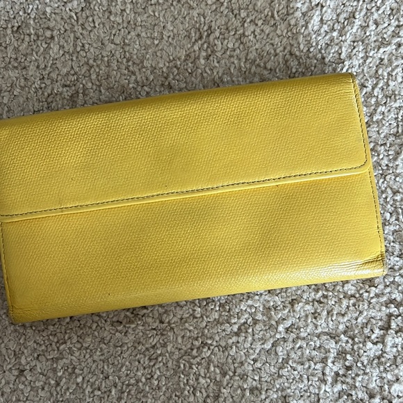 Vintage Chanel Wallet - Picture 8 of 9